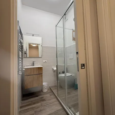 Rondinini Flam Vendégház Róma