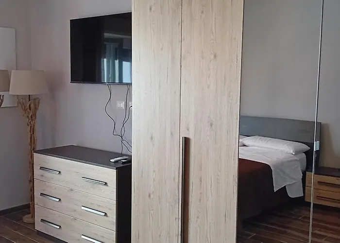 Rondinini Flam Vendégház 4*