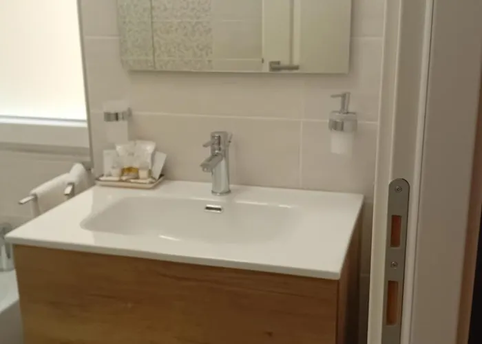 Rondinini Flam 4* Róma